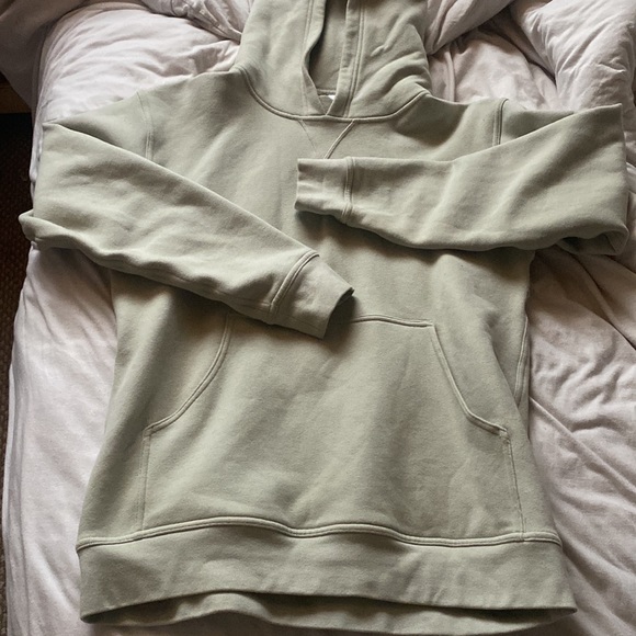 Lululemon pullover hoodie in pastel green colour size 6 - Picture 2 of 5